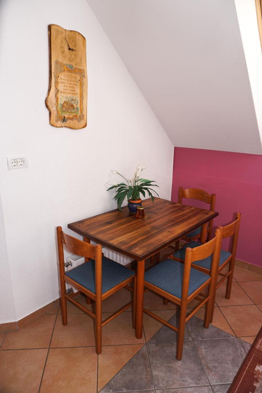 Apartment Ozebek Cerkno Ngoại thất bức ảnh